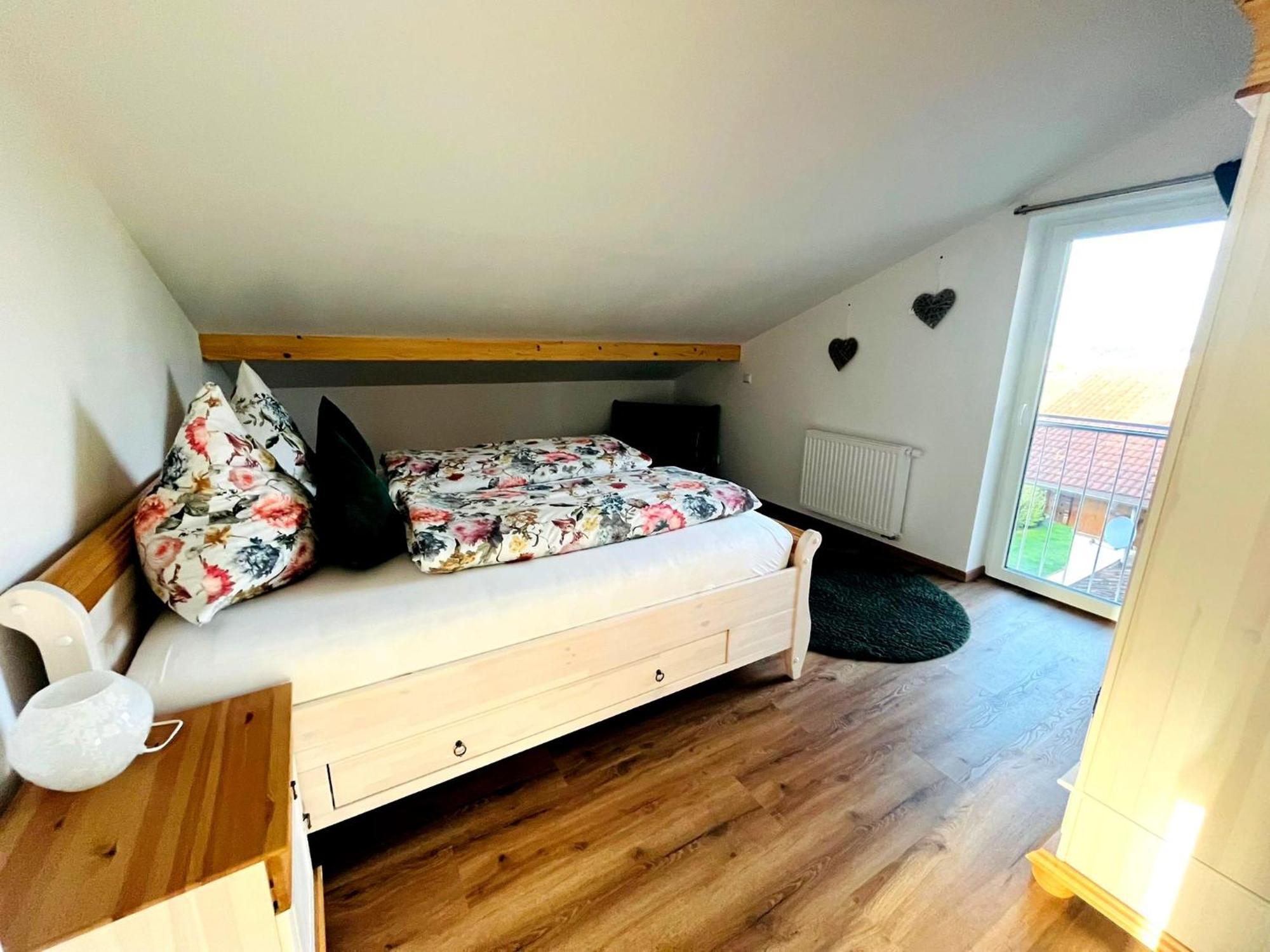 23 Neu Erbaute Ferienwohnung Mit Schloss- Und Panoramablick Halblech Exterior photo